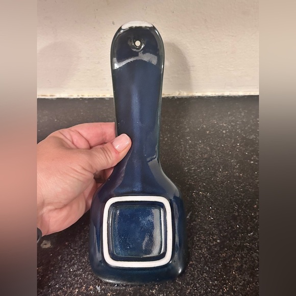 Vintage Speckled Stoneware Roster Spoon Rest - Picture 3 of 3